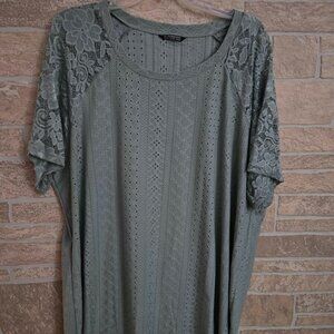 Bloomchic plus size 22/24 3x sage green lace shirt
